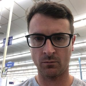 Meet your Posher, Thomas